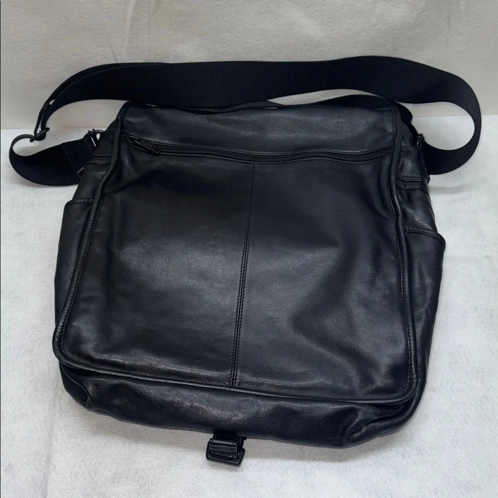 Tumi Black Leather Messenger Bag